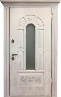 Остекленная входная термодверь с карнизом и панелями МДФ с патиной