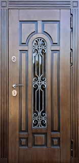 Металлическая термодверь с остеклением и ковкой (МДФ шпон псевдофиленка) Металлическая термодверь с остеклением и ковкой (МДФ шпон псевдофиленка)